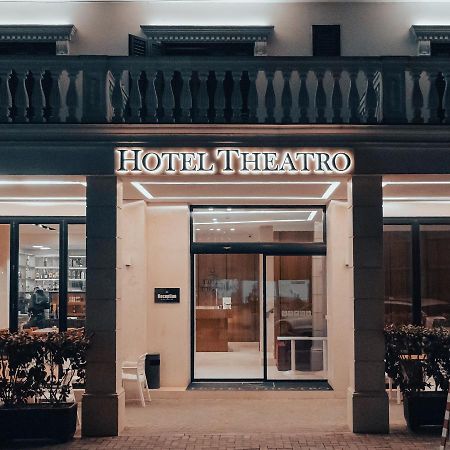 Hotel Theatro- City Center Tiranë Ngoại thất bức ảnh